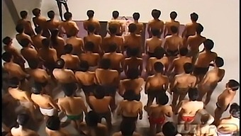 Japonské Orgie S Bukkake A Skupinovým Sexom