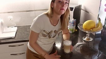 Femdom Boynuzlu: Boşalmasını Izleyin Ve Pov Deneyimi Yaşayın