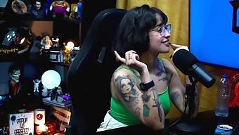 Martina Oliveira'S Impressive Cock Evaluation - Pápum No Barraco!