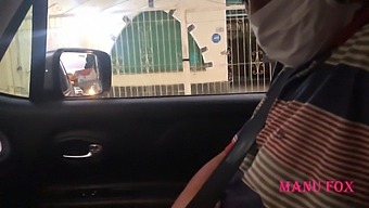 Bir Yabancıyla Tanıştım Ve Ona Oral Seks Yaptım, Sonra Onu Anal Için Eve Getirdim