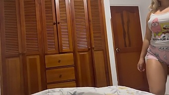 Genç Sarışın, Üvey Oğlu Tarafından Hd Videoda Beceriliyor.